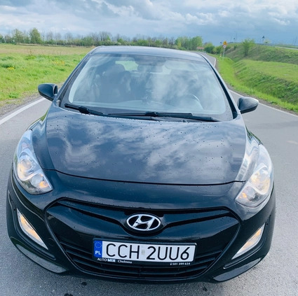 Hyundai I30 cena 27900 przebieg: 202000, rok produkcji 2012 z Chełmno małe 154